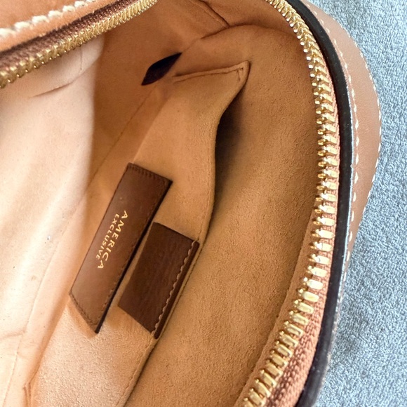 Gucci Beige and Brown Crossbody with Gold Chain - Picture 7 of 8